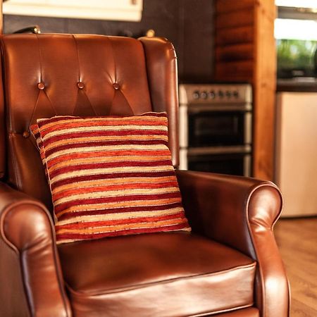 Stunning Log Cabin With Garden In Snowdonia - Hosted By Seren Short Stays Trawsfynydd Экстерьер фото