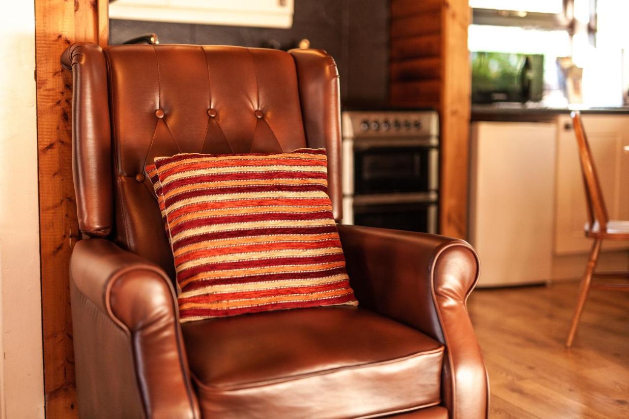 Stunning Log Cabin With Garden In Snowdonia - Hosted By Seren Short Stays Trawsfynydd Экстерьер фото