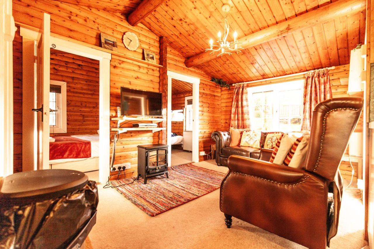 Stunning Log Cabin With Garden In Snowdonia - Hosted By Seren Short Stays Trawsfynydd Экстерьер фото