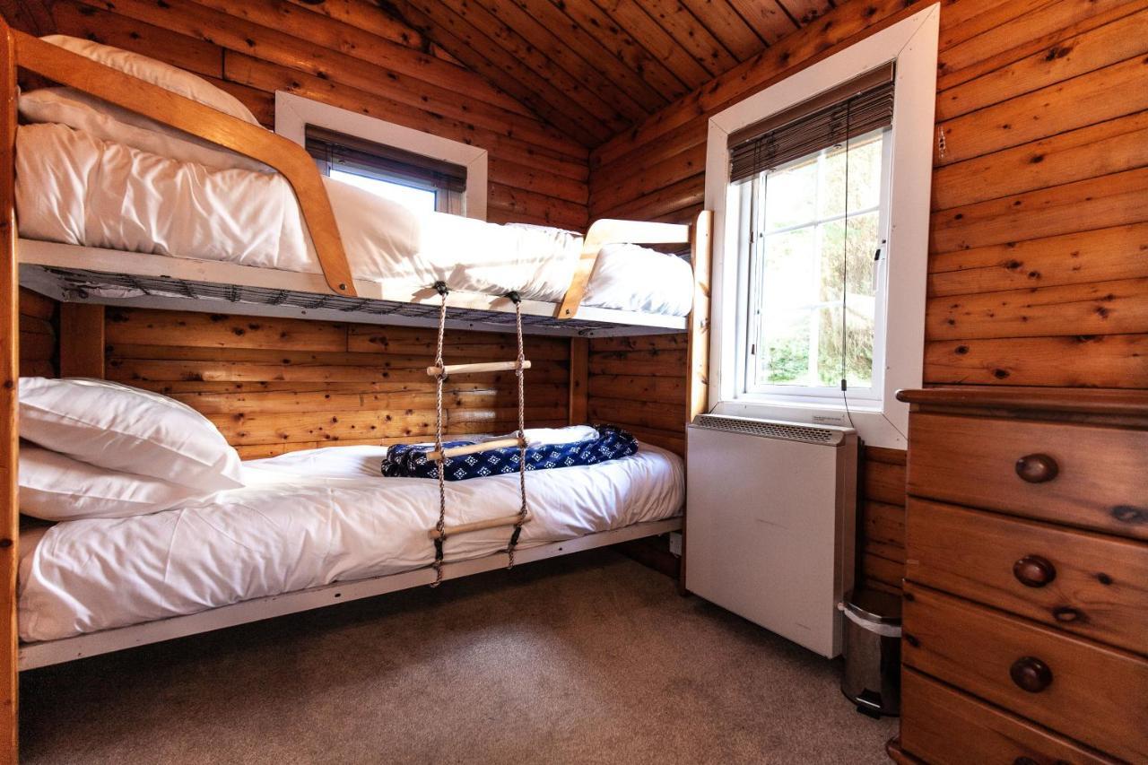 Stunning Log Cabin With Garden In Snowdonia - Hosted By Seren Short Stays Trawsfynydd Экстерьер фото